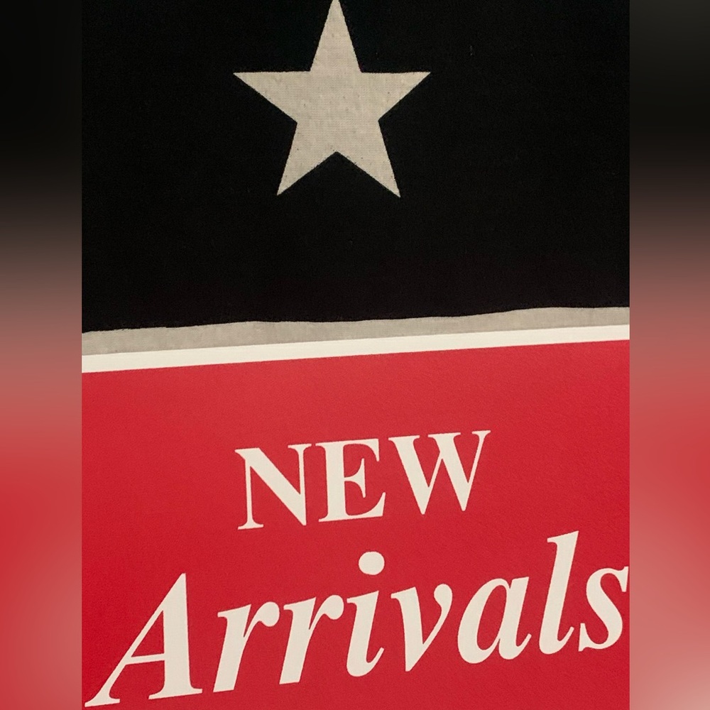 New arrivals .. any purchase over $20 receives free 😮surprise gift 🎁
